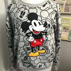 Disney Micky Mouse Embroidered Graphic Sweatshirt